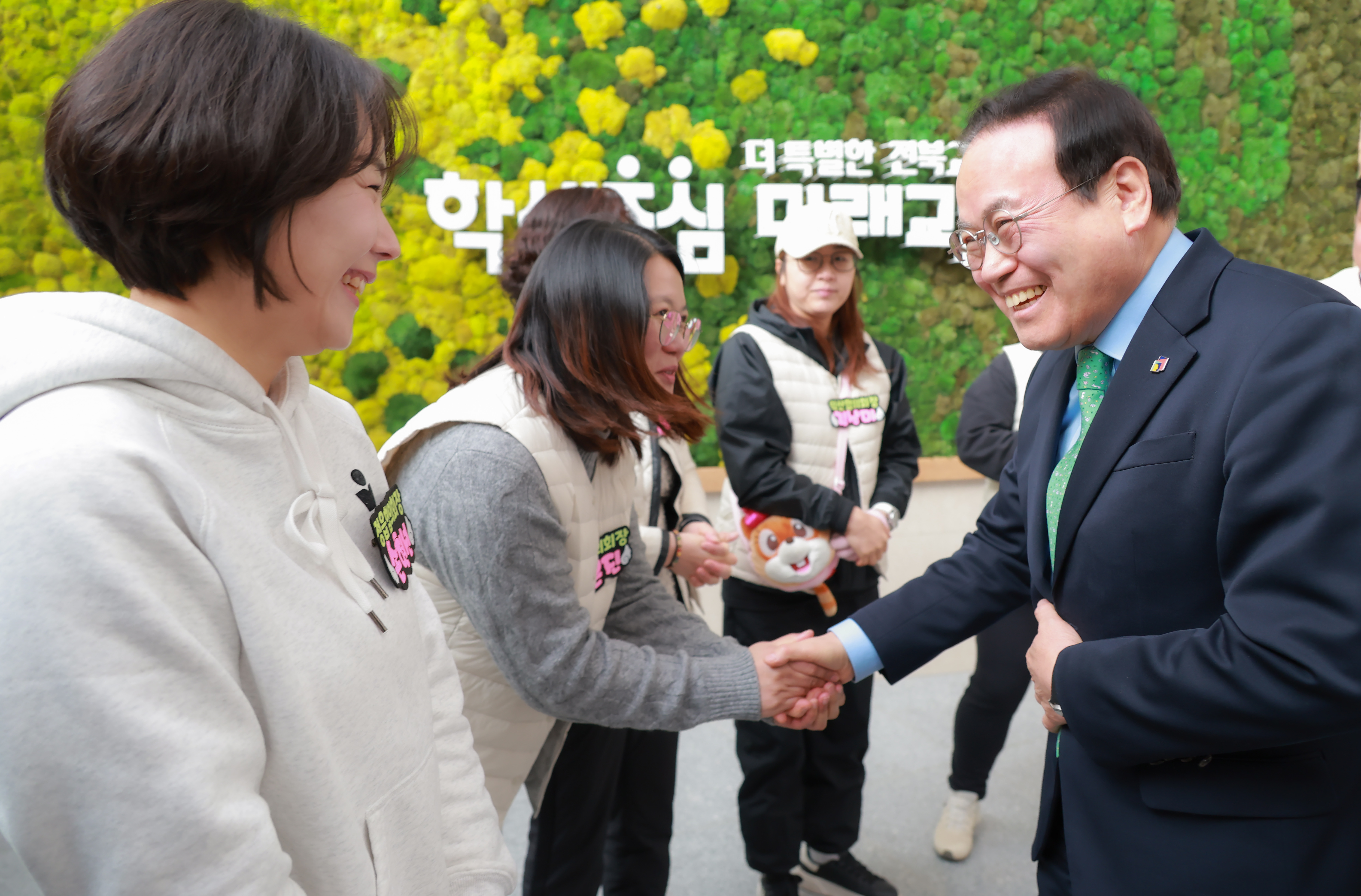 2025전북학부모회협의회워크샵격려(3).jpg