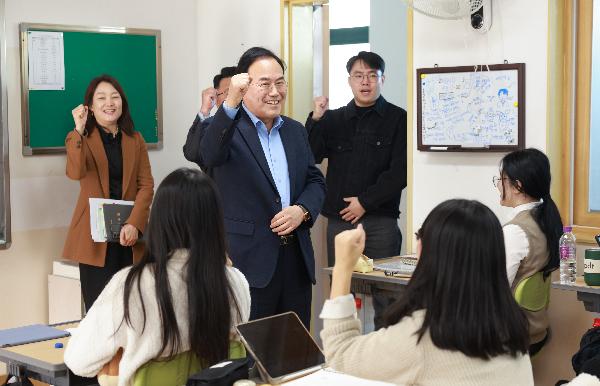 전주솔내고 방문 및 고3 수능 격려