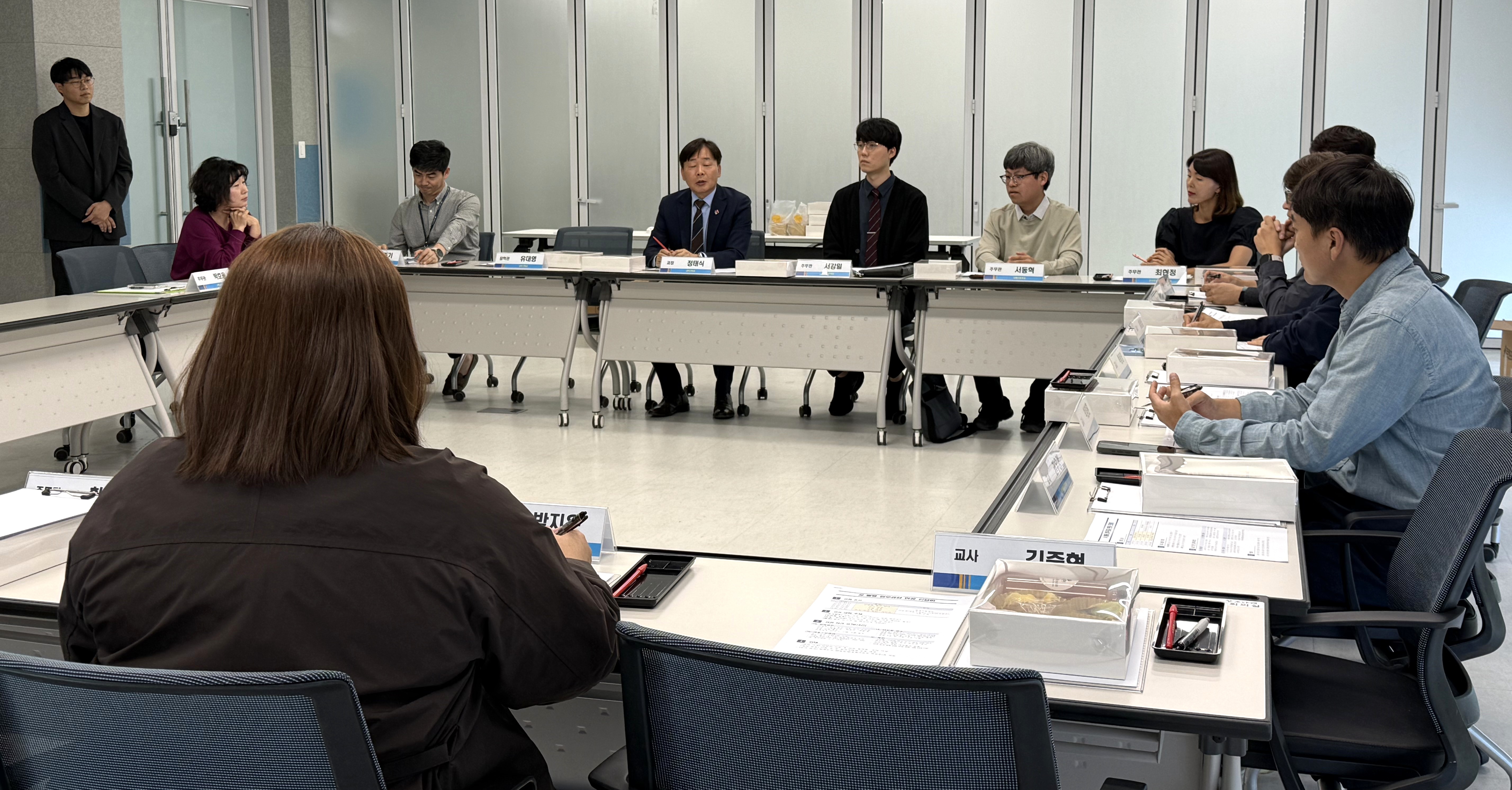 학교현장 인공지능 활용 반복하는 업무 효율적으로 이미지(2)