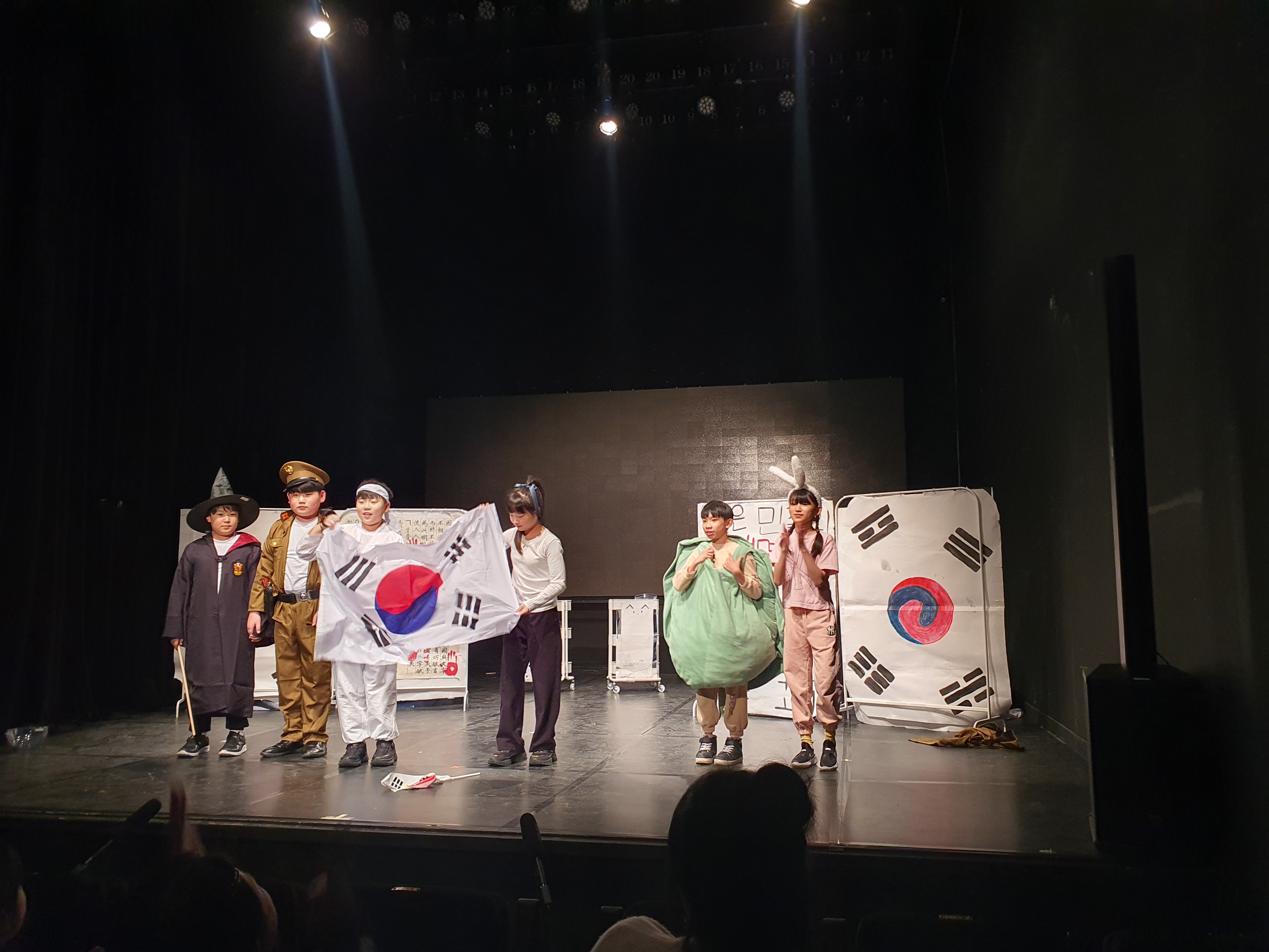 “상상은 무대가 되고, 이야기는 연극이 된다” 이미지(2)