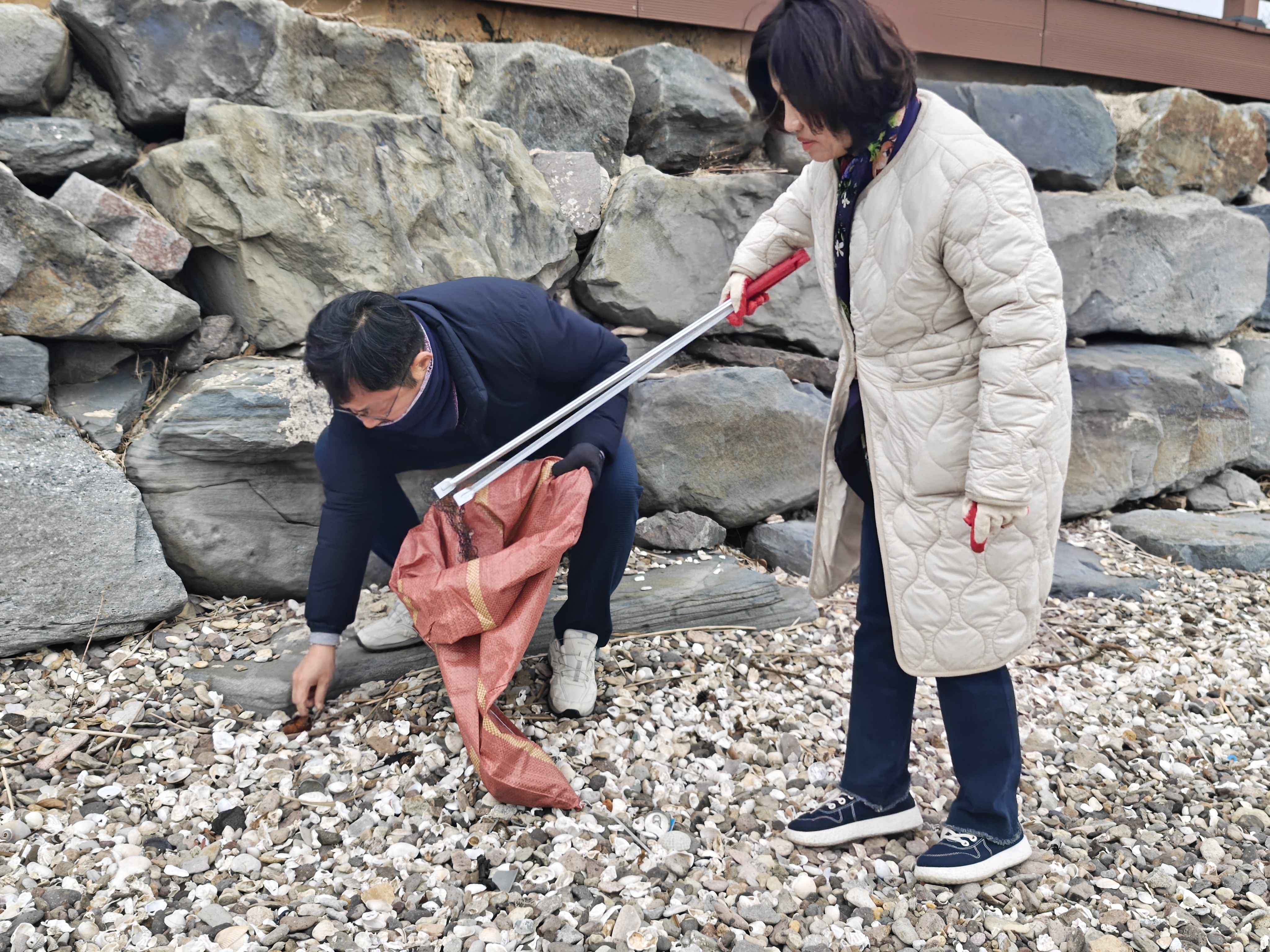 전북학생해양수련원, ESG 해변 플로깅 행사 추진 이미지(2)