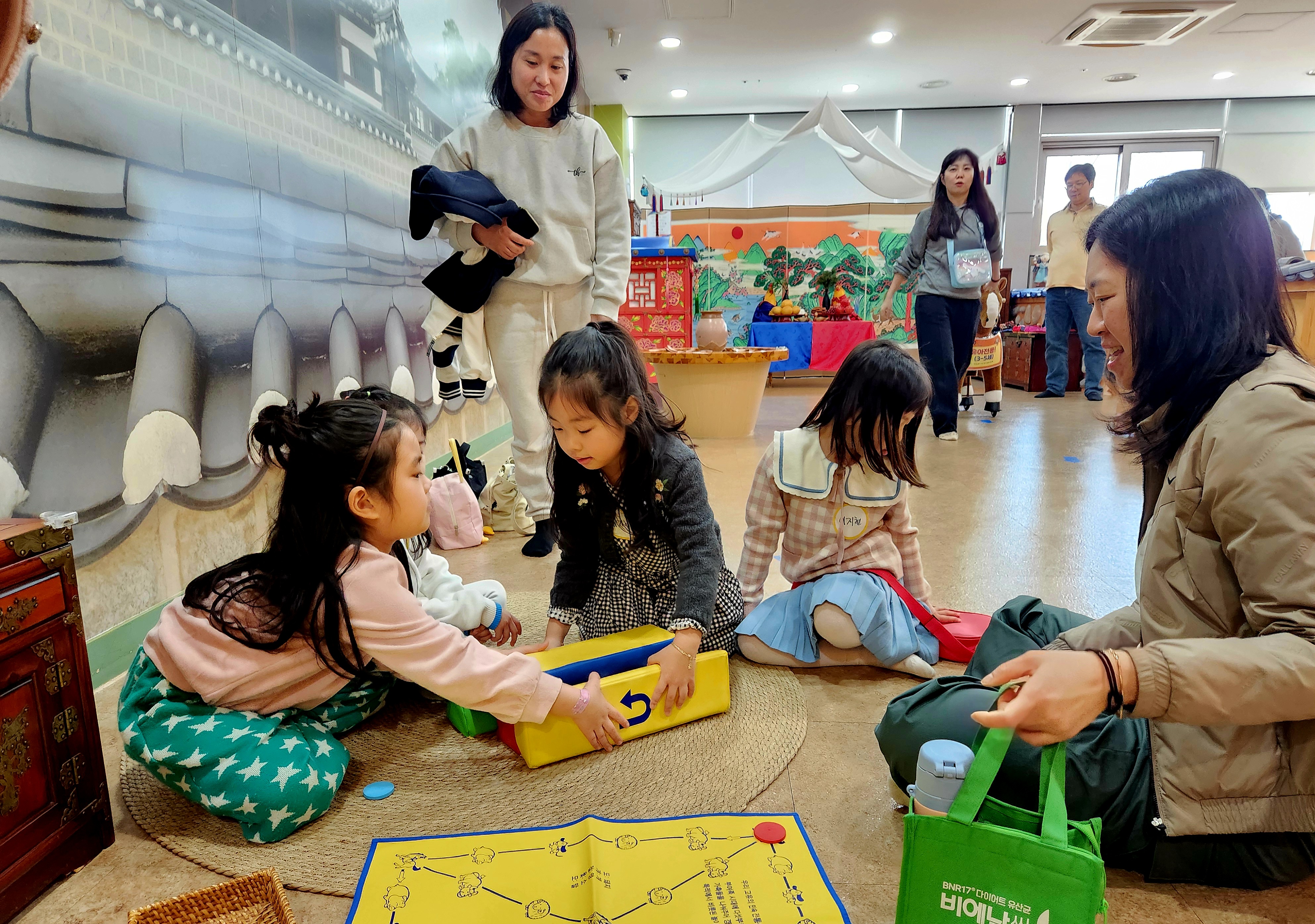 전북유아교육진흥원, 2025년 지역사회와 함께하는 토요가족체험 성료 이미지(2)