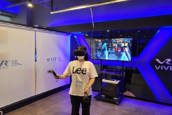 “미래를 만드는 우리, 참 멋있죠?”