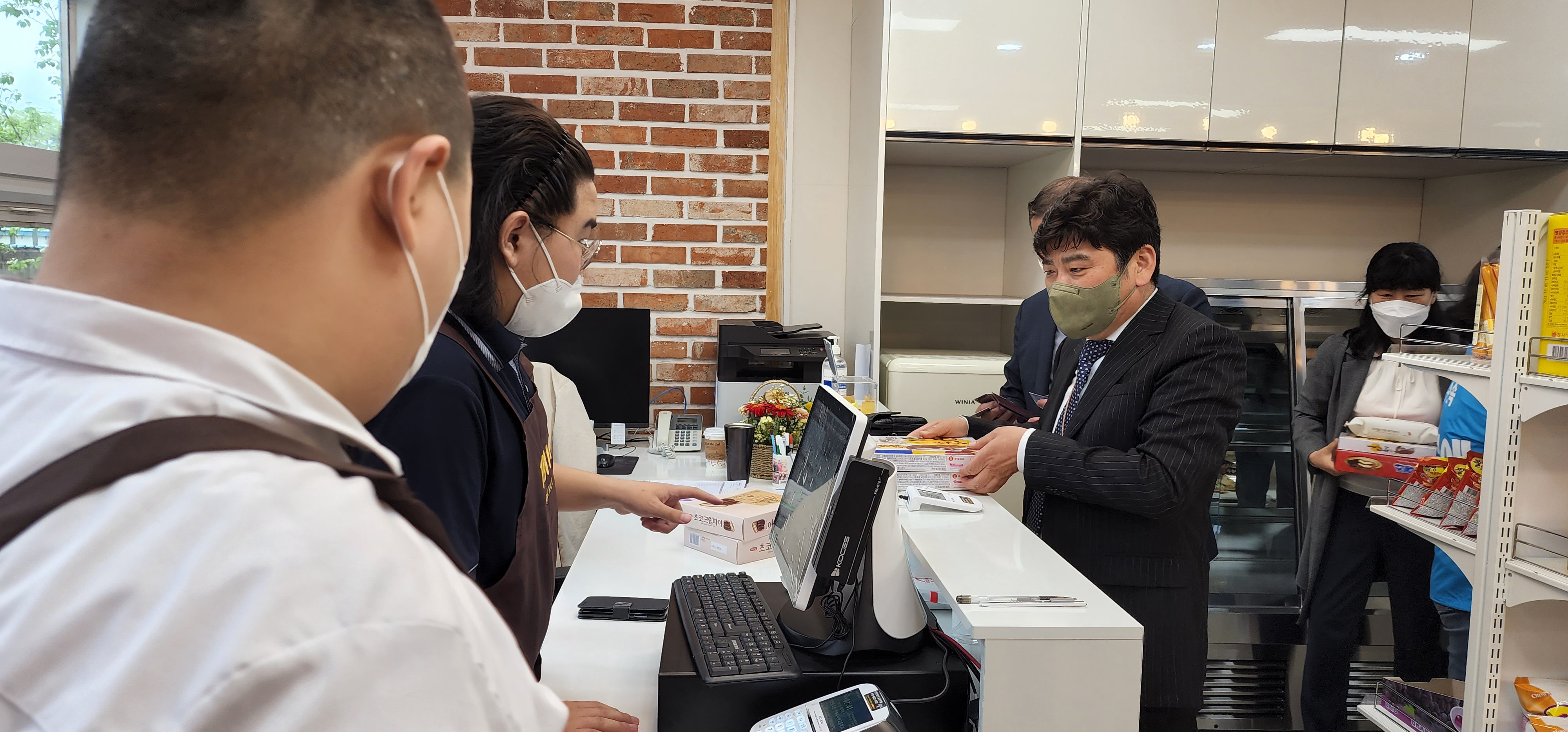 [학교협동조합 이야기] 전북유니텍고등학교 사회적협동조합 누리마켓 개소 이미지(1)