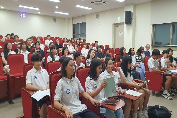 무주교육지원청, 해외 영어체험 성과 보고 및 발표회 개최